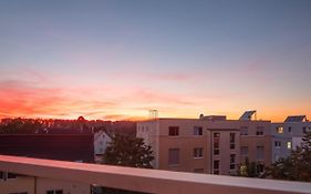 Schöne 2 Zimmerwohnung mit UHD-TV, großem Balkon und Hängematte